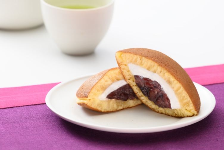 DORAYAKI SWEET AZUKI BEANS CREAM