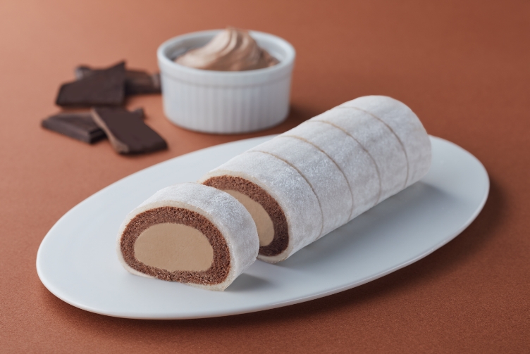 MILK & EGG ROLL CAKE NAMA CHOCO