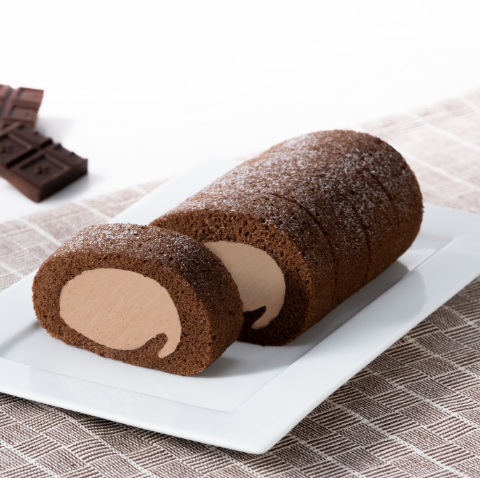 MILK & EGG ROLL CAKE NAMA CHOCO