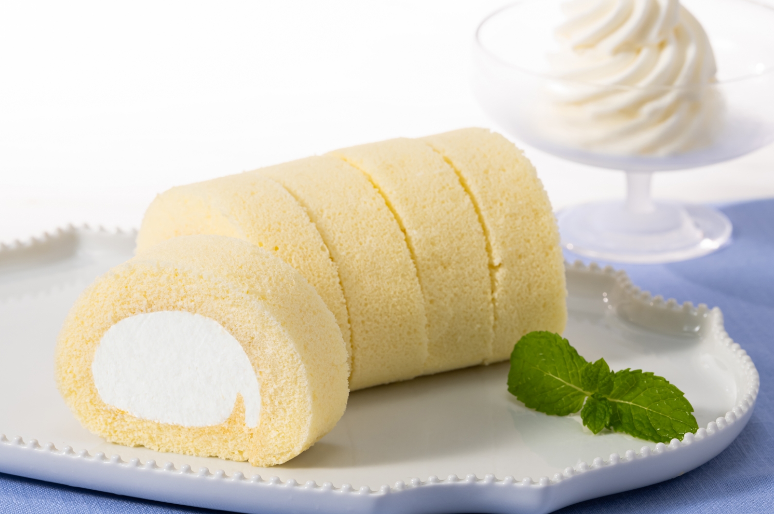 HOKKAIDO SOFT ROLL CAKE